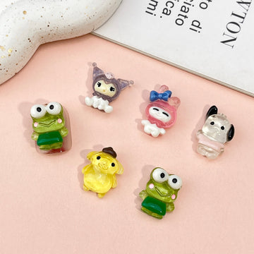 20 Stück My-Melody-und-Freunde-Acryl-Mini-Nagelanhänger, DIY-Nail-Art-Zubehör für Maniküre, Schmuck und Scrapbook-Dekoration