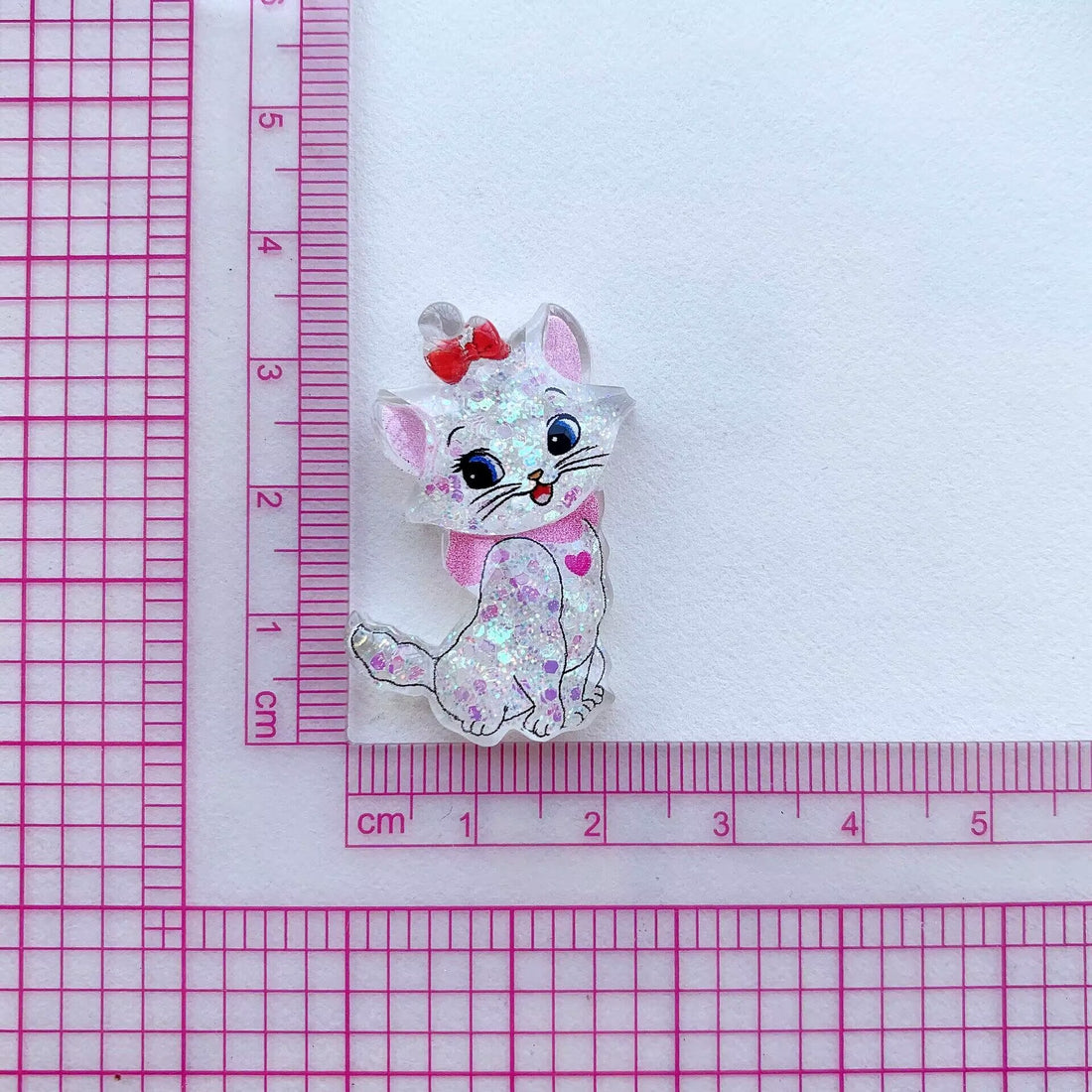 10Pcs Marie cat Winnie the pooh Minnie mouse resin charm glitter Flatback acrylic Figurines DIY hairpin Miniatures Scrapbook Decor Craft
