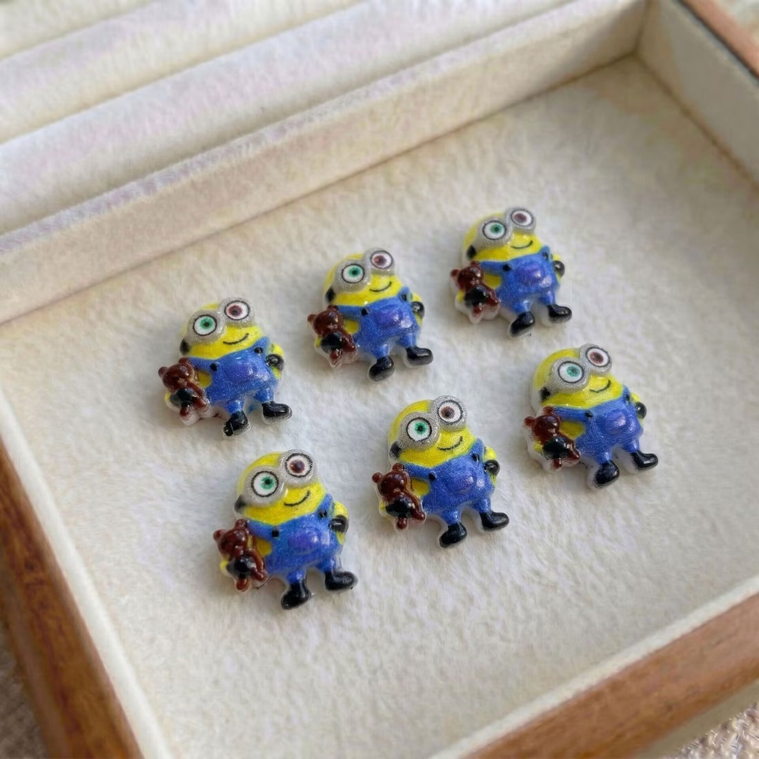 20 piezas de mini dijes acrílicos de Minions para uñas, accesorios de bricolaje para manicuras, joyería, decoración de álbumes de recortes