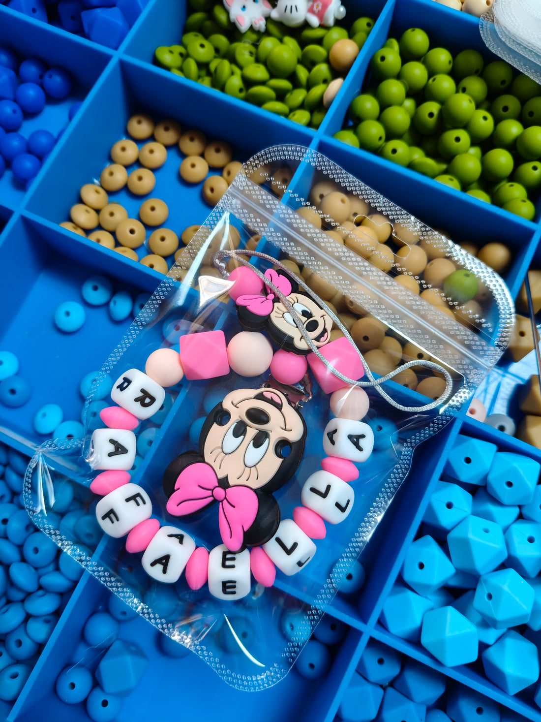 1 ud. Cadena para chupete de Minnie Mouse de silicona hecha a mano con nombre